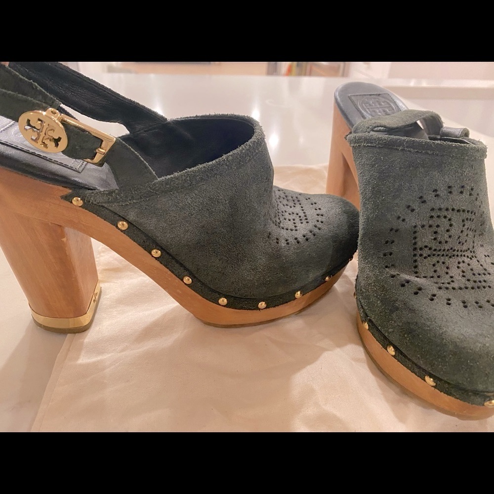 Tory Burch women’s blue clogs size 9.5